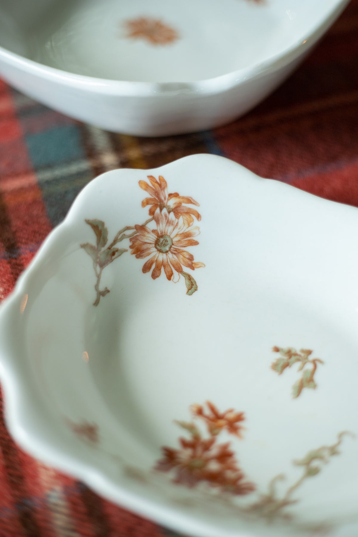 Vintage Autumn Serving Bowls - Set of 2