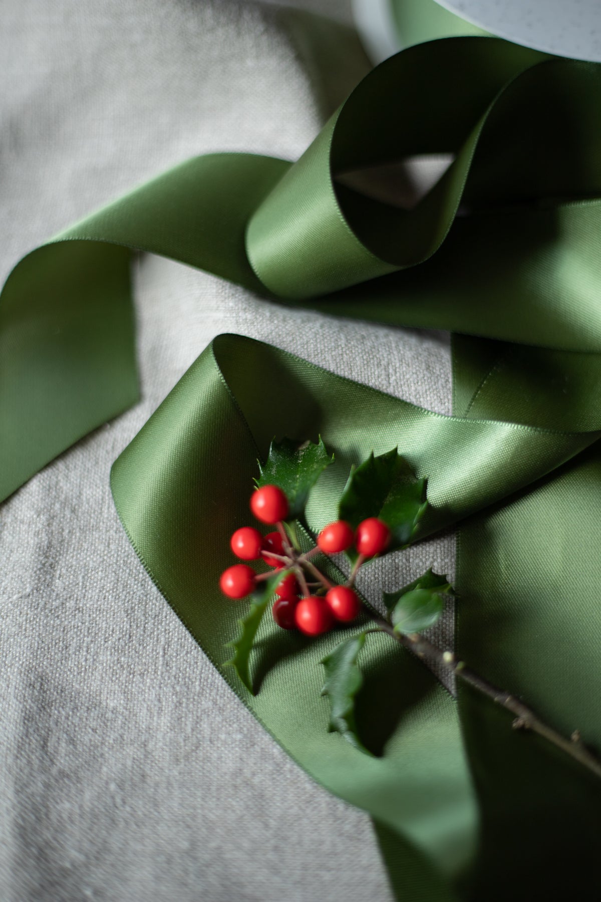 Double-Faced Satin Ribbon - 1 1/2" x 50 yds - Mistletoe Green