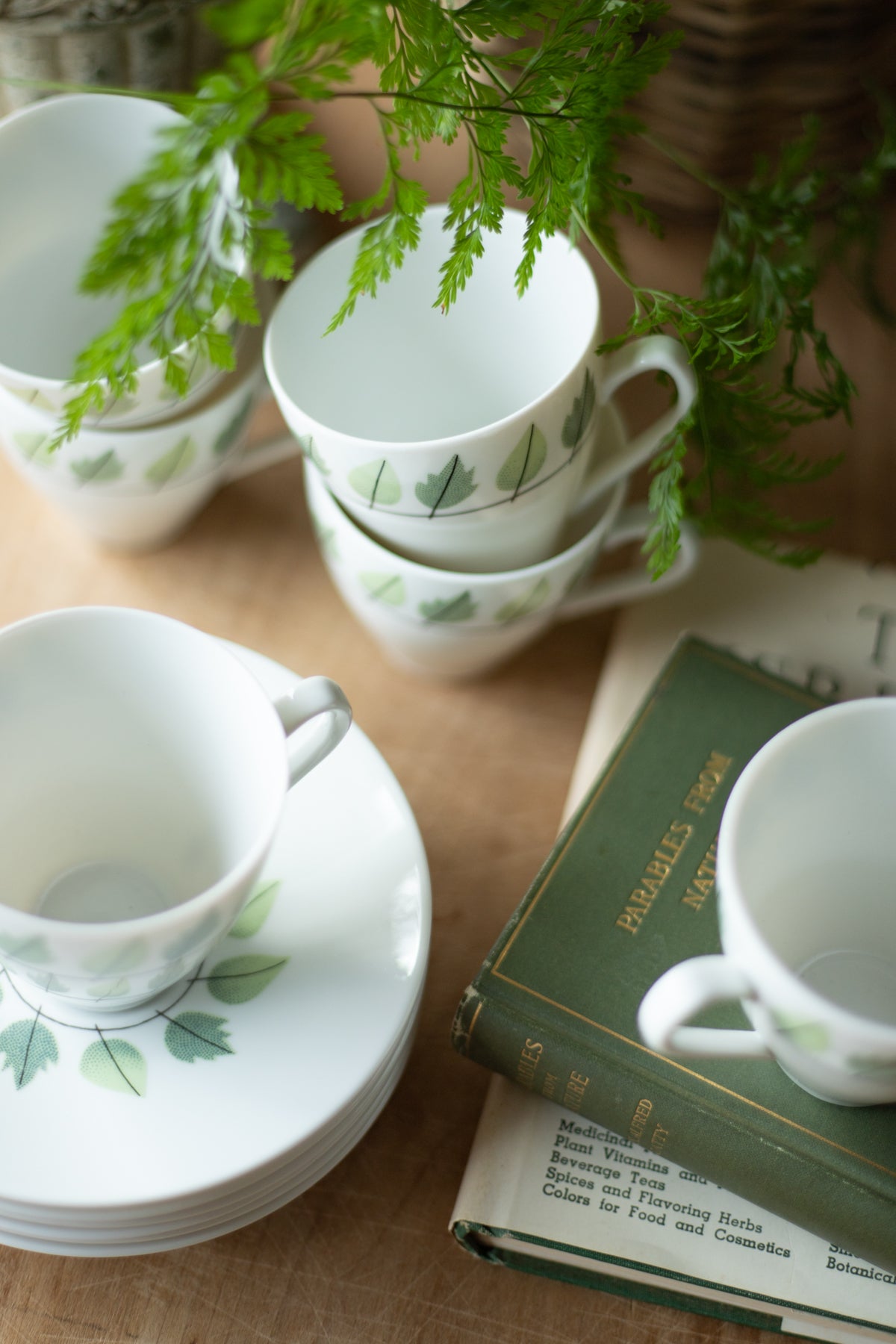 Vintage Leaf Pattern Espresso Set for 6