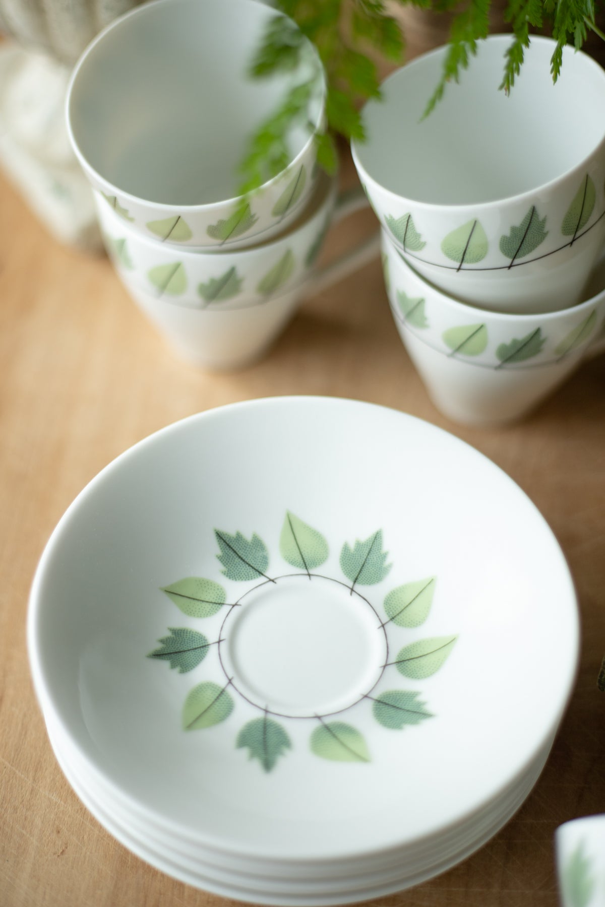 Vintage Leaf Pattern Espresso Set for 6