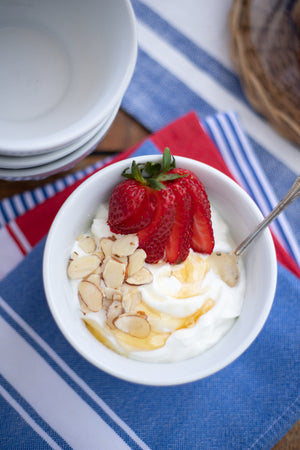 White Café au Lait Bowls/Oatmeal Bowls - Set of 4