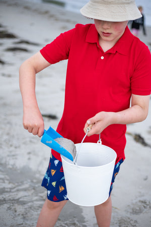White Metal Beach Bucket with Scoop