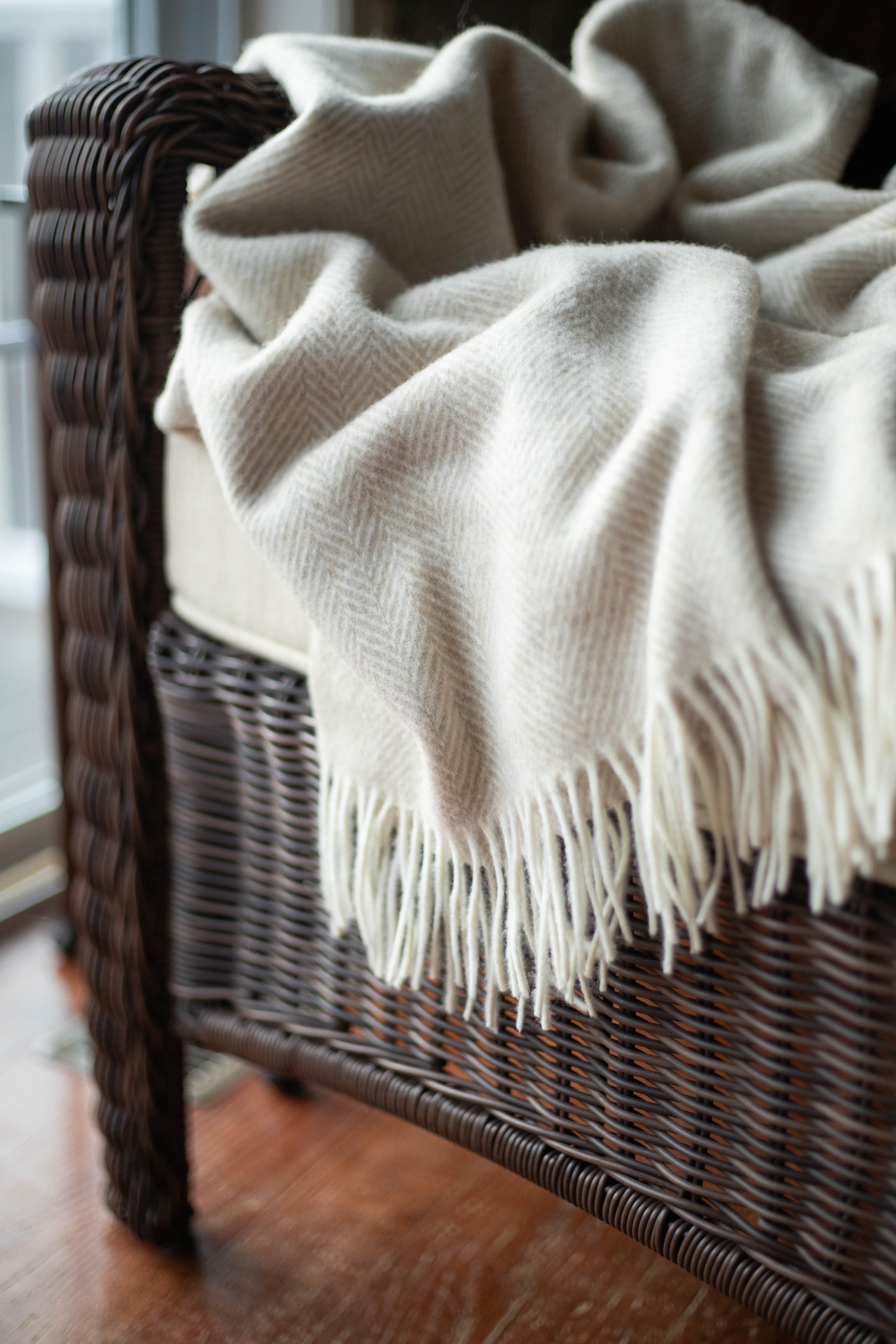 Shetland Wool Throw - Natural Herringbone