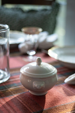 Lion Head Soup Bowl with Lid