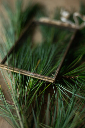 Christmas Ornament Frame - 3 1/2" x 5"