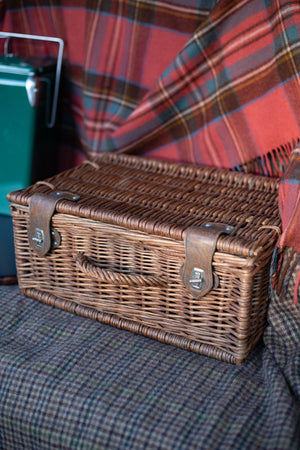 Vintage British-Style Small Picnic Hamper - Choose Your Size