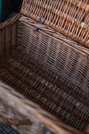 Vintage British-Style Small Picnic Hamper - Choose Your Size