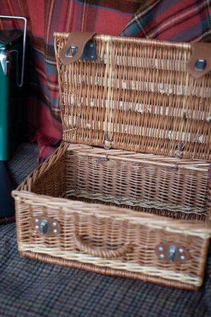 Vintage British-Style Small Picnic Hamper - Choose Your Size