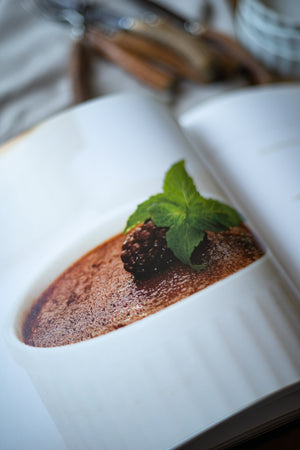 Western National Parks' Lodges Cookbook by Kathleen Bryant