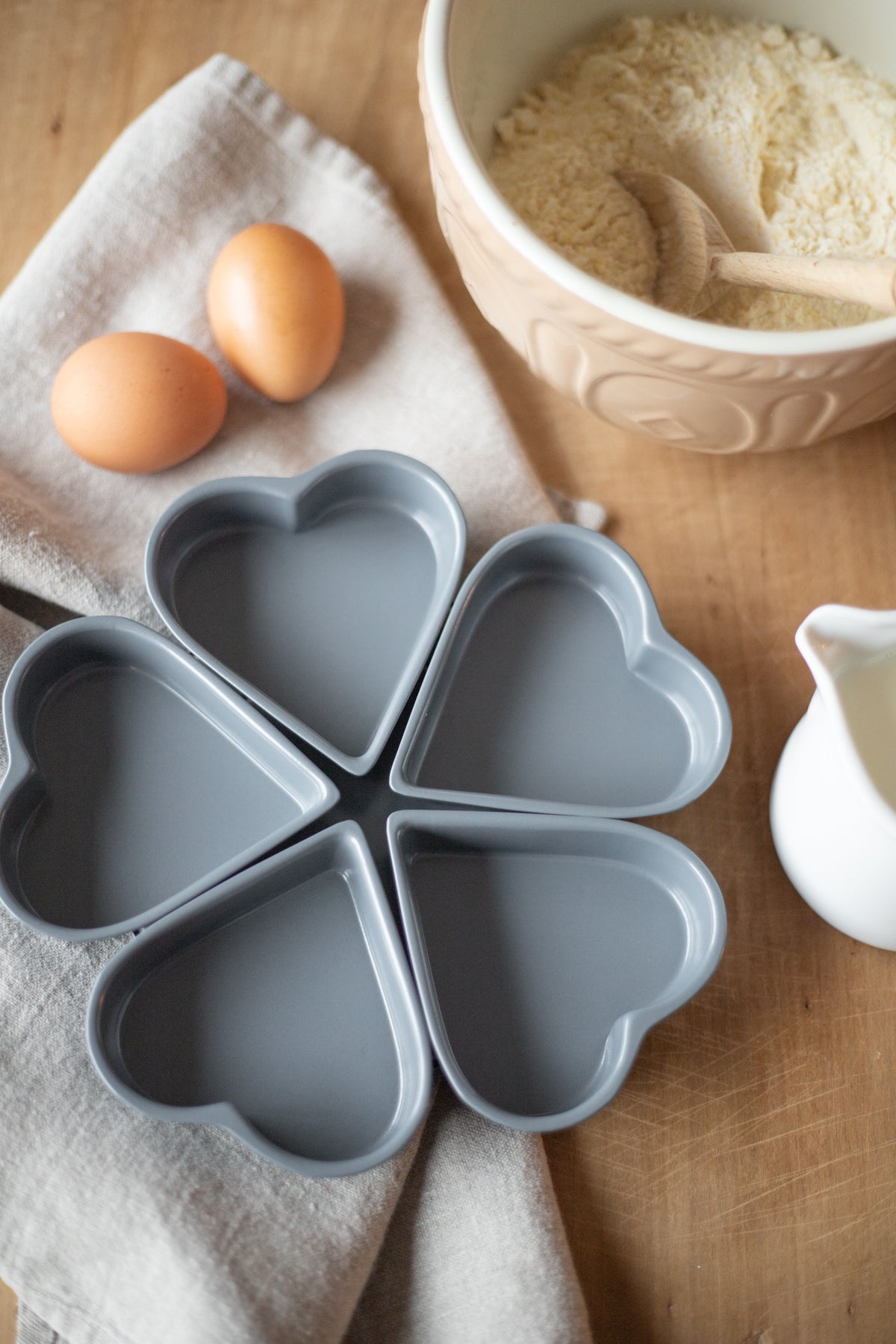 Heart-Shaped Pan - Non-Stick