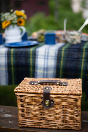 Small Vintage Picnic Hamper